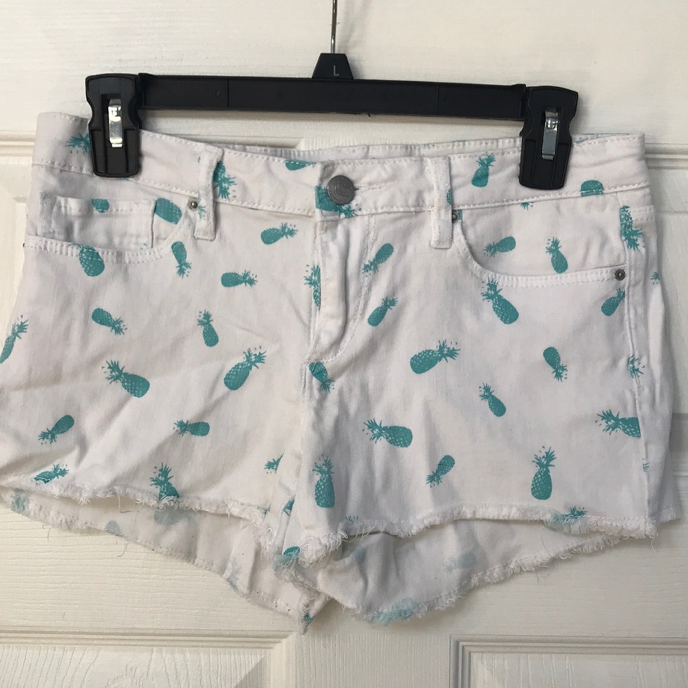 Pineapple shorts